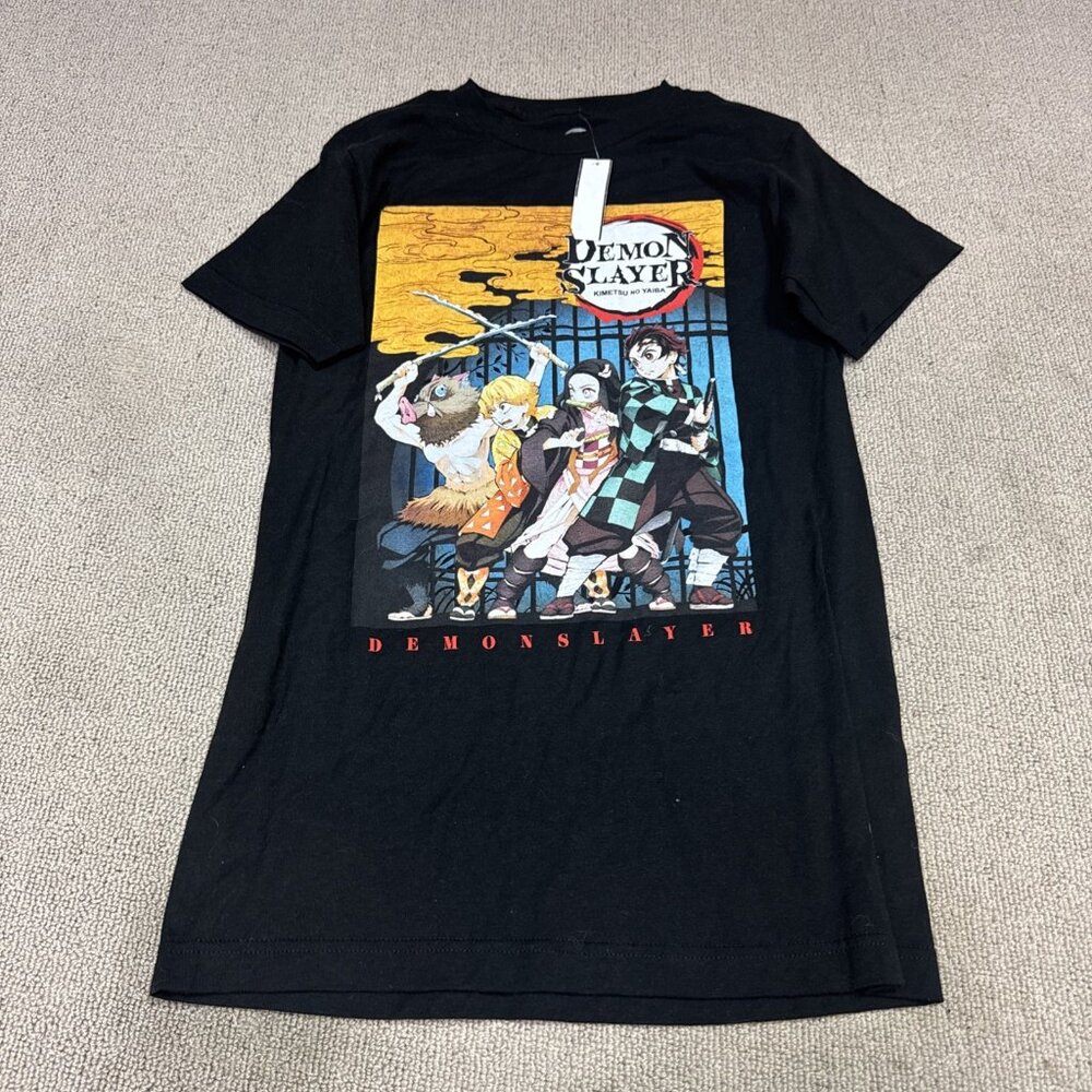 Demon Slayer T-Shirt Men’s Black Short Sleeve Size Small NWT